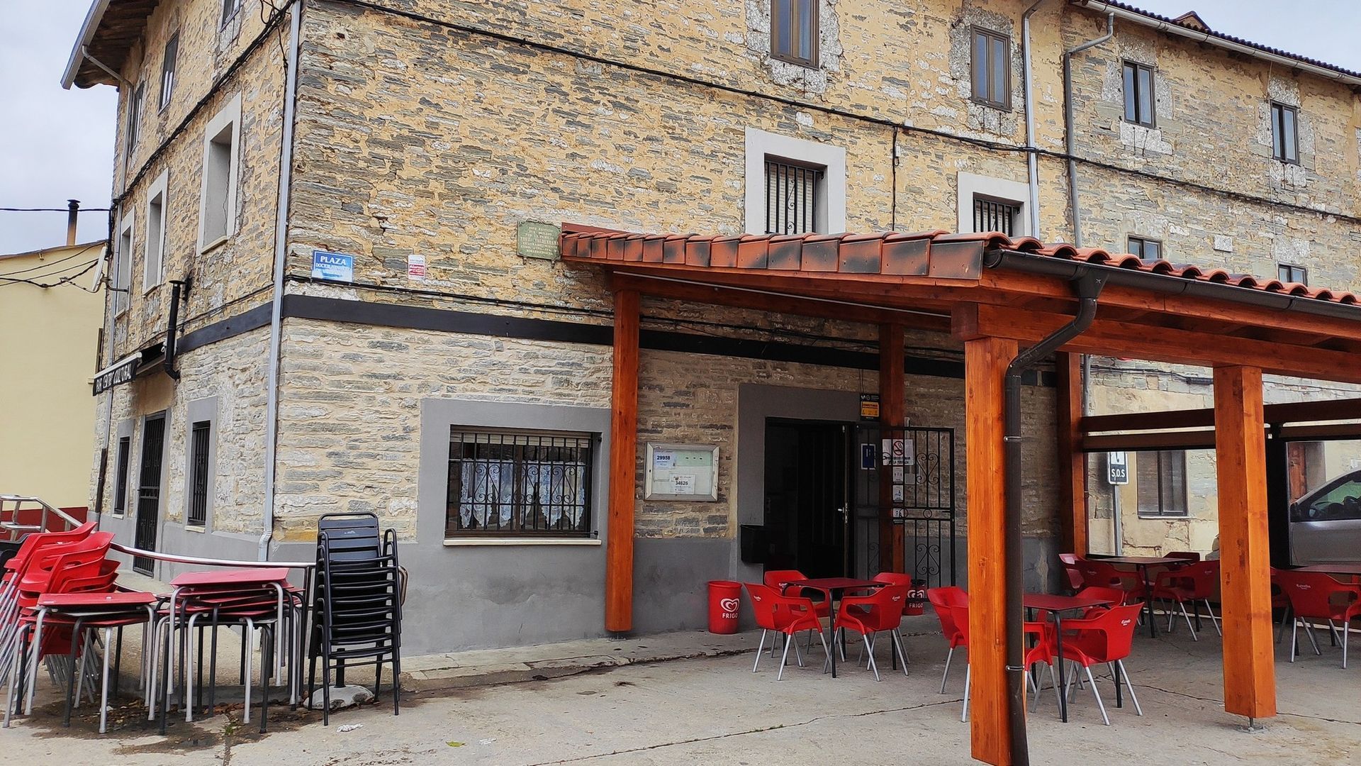 Bar Santa María Ribarredonda